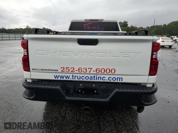 2022 Chevrolet Silverado 3500HD Work Truck z VIN 1GC4YSEY4NF364107, wystawiony jako Copart lot #73045214 z przebiegiem 21 487 mil mil oraz Szkoda całkowita • Salvage title. Historia ofert i sprzedaży dostępna na DreamBid. Obrazek 6.