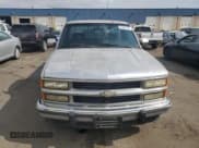 ✅ 1994 Chevrolet Silverado 2500 • VIN: 1GCFC24K9RE160693 • Lot: 81641125. Wystawiony na Copart z przebiegiem 185 032 mil. Bezpłatny archiwum sprzedaży aukcyjnych z USA i szczegółowy raport historii pojazdu na DreamBid. Zdjęcie 5.