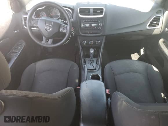 2014 Dodge Avenger SE с VIN 1C3CDZAB0EN224132, выставлен на аукционе Copart как лот 69005754 с пробегом 141 079 миль миль и Списание • Salvage title. История ставок и продаж доступна на DreamBid. Изображение 8.