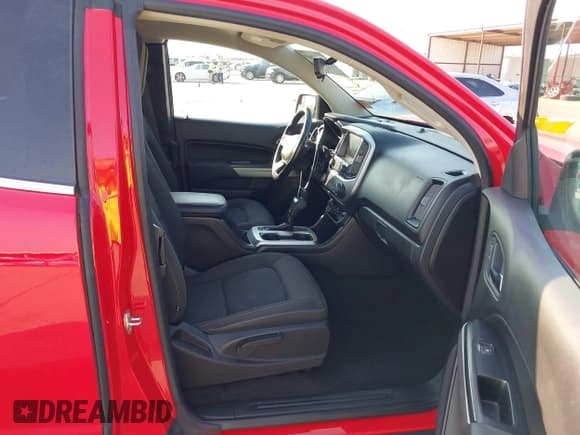 ✅ 2018 Chevrolet Colorado 2WD LT • VIN: 1GCHSCEA1J1154857 • Lot: 43242869. Listed on IAAI with 48,221 mi. Free auction sales archive from the USA and detailed vehicle history report at DreamBid. Image 5.