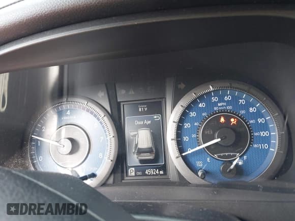 ✅ 2016 Toyota Sienna XLE • VIN: 5TDYK3DC5GS708948 • Лот: 43205001. Опубликован ранее на IAAI с пробегом 45 924 миль. Бесплатный доступ к архиву аукционных продаж из США и подробный отчёт об истории автомобиля на DreamBid. Изображение 7.