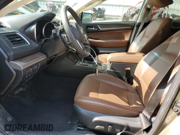 ✅ 2018 Subaru Outback Touring • VIN: 4S4BSATC5J3309912 • Лот: 71412065. Опубликован ранее на Copart с пробегом 109 975 миль. Бесплатный доступ к архиву аукционных продаж из США и подробный отчёт об истории автомобиля на DreamBid. Изображение 7.