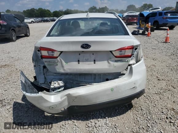 ✅ 2019 Subaru Impreza Limited • VIN: 4S3GKAU64K3611194 • Lot: 68351325. Listed on Copart with 69,969 mi. Free auction sales archive from the USA and detailed vehicle history report at DreamBid. Image 6.