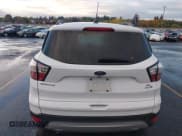 ✅ 2018 Ford Escape SE • VIN: 1FMCU9GD1JUC91158 • Лот: 43536835. Опубликован ранее на IAAI с пробегом 153 303 миль. Бесплатный доступ к архиву аукционных продаж из США и подробный отчёт об истории автомобиля на DreamBid. Изображение 16.