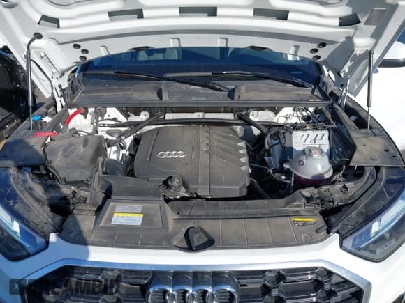 ✅ 2023 Audi Q5 S line Premium • VIN: WA1GAAFY9P2195233 • Lot: 43529601. Wystawiony na IAAI z przebiegiem 24 731 mil. Bezpłatny archiwum sprzedaży aukcyjnych z USA i szczegółowy raport historii pojazdu na DreamBid. Zdjęcie 10.