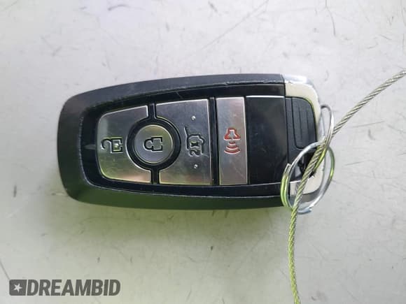 ✅ 2022 Ford Mustang Mach-E Premium • VIN: 3FMTK3R73NMA26889 • Lot: 41916352. Wystawiony na IAAI z przebiegiem 36 441 mil. Bezpłatny archiwum sprzedaży aukcyjnych z USA i szczegółowy raport historii pojazdu na DreamBid. Zdjęcie 11.