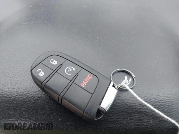 ✅ 2015 Dodge Journey Crossroad • VIN: 3C4PDCGB4FT645032 • Лот: 43137063. Опубликован ранее на IAAI с пробегом 135 632 миль. Бесплатный доступ к архиву аукционных продаж из США и подробный отчёт об истории автомобиля на DreamBid. Изображение 11.