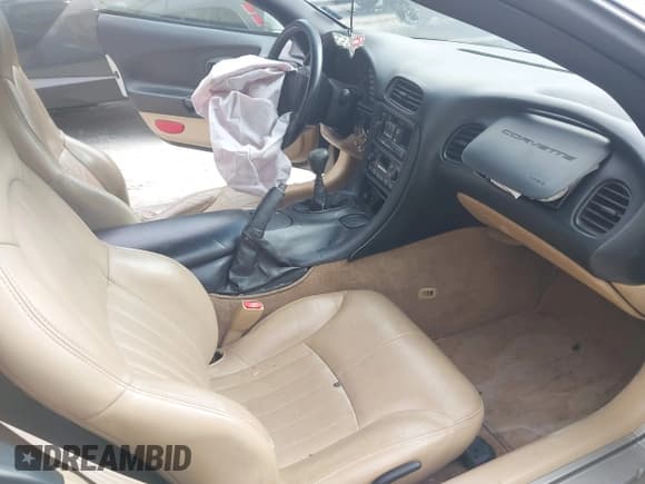 ✅ 1998 Chevrolet Corvette • VIN: 1G1YY32G5W5124387 • Лот: 43499934. Опубликован ранее на IAAI с пробегом 90 647 миль. Бесплатный доступ к архиву аукционных продаж из США и подробный отчёт об истории автомобиля на DreamBid. Изображение 5.