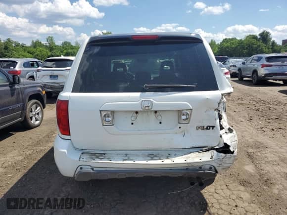 2003 Honda Pilot LX with VIN 2HKYF18173H565986, listed as a Copart auction lot 61982765 with 260,250 mi miles and Salvage title. Bid and sale history available at DreamBid. Image 6.