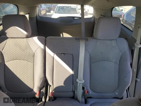 ✅ 2011 Chevrolet Traverse LS • VIN: 1GNKVEED9BJ101979 • Lot: 82411975. Wystawiony na Copart z przebiegiem 159 074 mil. Bezpłatny archiwum sprzedaży aukcyjnych z USA i szczegółowy raport historii pojazdu na DreamBid. Zdjęcie 10.