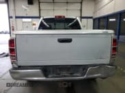 ✅ 2005 Dodge 1500 ST • VIN: 1D3HU18D65J519986 • Лот: 91993245. Опубликован ранее на Copart с пробегом 237 867 миль. Бесплатный доступ к архиву аукционных продаж из США и подробный отчёт об истории автомобиля на DreamBid. Изображение 6.