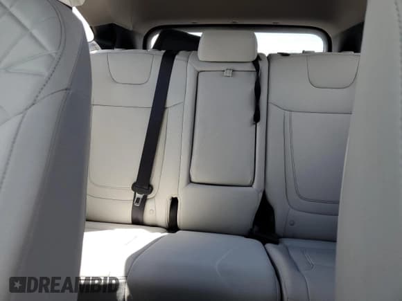 ✅ 2025 Hyundai Tucson SE • VIN: 5NMJA3DE1SH495126 • Lot: 85783925. Wystawiony na Copart z przebiegiem 16 150 mil. Bezpłatny archiwum sprzedaży aukcyjnych z USA i szczegółowy raport historii pojazdu na DreamBid. Zdjęcie 10.