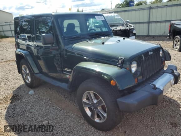 ✅ 2011 Jeep Wrangler Sahara • VIN: 1J4AA5D11BL638030 • Lot: 71621375. Listed on Copart with 91,831 mi. Free auction sales archive from the USA and detailed vehicle history report at DreamBid. Image 4.