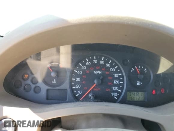 ✅ 2006 Ford Focus S • VIN: 1FAFP34NX6W175753 • Lot: 81272125. Listed on Copart with 150,521 mi. Free auction sales archive from the USA and detailed vehicle history report at DreamBid. Image 9.