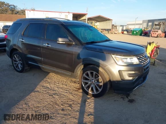 ✅ 2017 Ford Explorer Limited • VIN: 1FM5K7F88HGB50460 • Lot: 43649262. Wystawiony na IAAI z przebiegiem 172 714 mil. Bezpłatny archiwum sprzedaży aukcyjnych z USA i szczegółowy raport historii pojazdu na DreamBid. Zdjęcie 1.