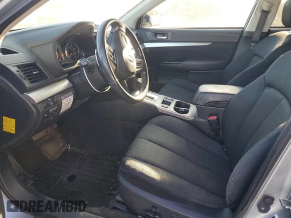 ✅ 2012 Subaru Outback Prem • VIN: 4S4BRCCC8C3276303 • Lot: 80708744. Wystawiony na Copart z przebiegiem 124 180 mil. Bezpłatny archiwum sprzedaży aukcyjnych z USA i szczegółowy raport historii pojazdu na DreamBid. Zdjęcie 7.