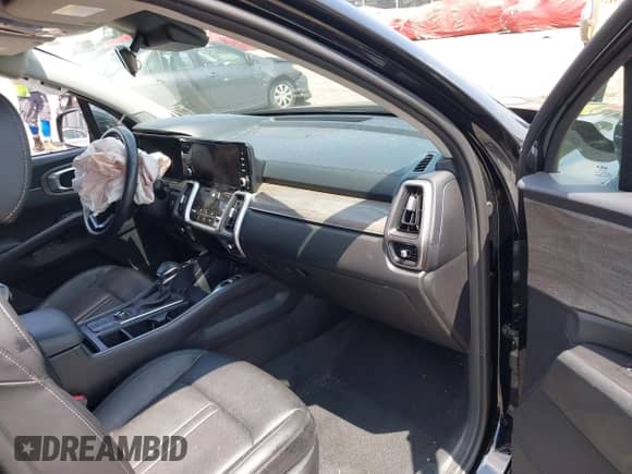 2022 Kia Sorento X-Line S z VIN 5XYRLDLC9NG149780, wystawiony jako IAAI lot #42567100 z przebiegiem 62 097 mil mil oraz . Historia ofert i sprzedaży dostępna na DreamBid. Obrazek 5.