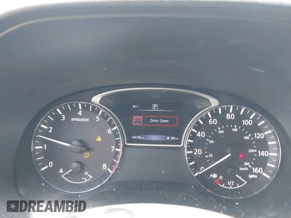 ✅ 2016 Nissan Pathfinder S • VIN: 5N1AR2MN1GC642498 • Lot: 42169962. Listed on IAAI with 104,258 mi. Free auction sales archive from the USA and detailed vehicle history report at DreamBid. Image 7.