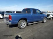 ✅ 2005 Dodge 1500 SLT • VIN: 1D7HA18NX5S174049 • Lot: 90886935. Wystawiony na Copart z przebiegiem 147 829 mil. Bezpłatny archiwum sprzedaży aukcyjnych z USA i szczegółowy raport historii pojazdu na DreamBid. Zdjęcie 3.