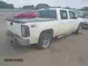 ✅ 2008 GMC Sierra 1500 SLT • VIN: 2GTEK13J881264402 • Lot: 43340783. Listed on IAAI with 286,773 mi. Free auction sales archive from the USA and detailed vehicle history report at DreamBid. Image 4.