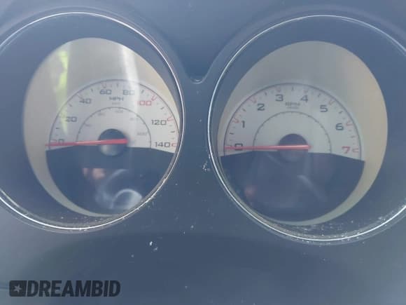 ✅ 2014 Dodge Challenger Rallye Redline • VIN: 2C3CDYAG3EH310906 • Lot: 42838535. Wystawiony na IAAI z przebiegiem Nie podano. Bezpłatny archiwum sprzedaży aukcyjnych z USA i szczegółowy raport historii pojazdu na DreamBid. Zdjęcie 7.