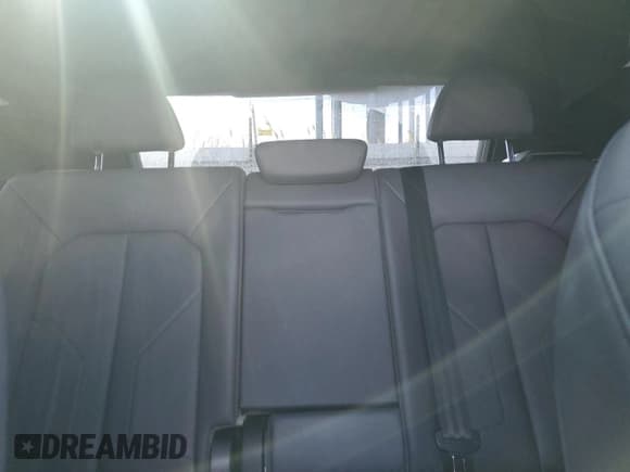 ✅ 2021 Audi Q3 S line Premium • VIN: WA1DECF36M1040633 • Lot: 50421215. Listed on Copart with Not provided. Free auction sales archive from the USA and detailed vehicle history report at DreamBid. Image 10.