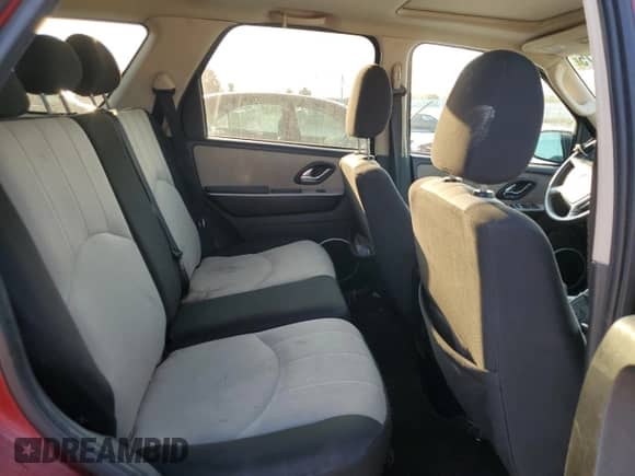 2006 Mercury Mariner Luxury с VIN 4M2YU56146DJ02997, выставлен на аукционе Copart как лот 81428375 с пробегом 225 636 миль миль и Списание • Salvage title. История ставок и продаж доступна на DreamBid. Изображение 11.