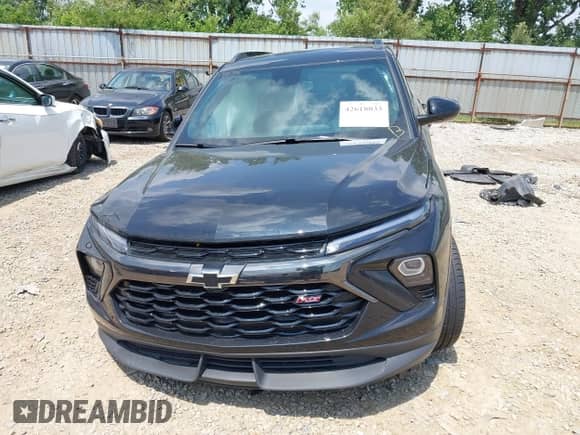 2025 Chevrolet TrailBlazer RS с VIN KL79MUSL5SB080135, выставлен на аукционе IAAI как лот 42618033 с пробегом 14 074 миль миль и . История ставок и продаж доступна на DreamBid. Изображение 13.