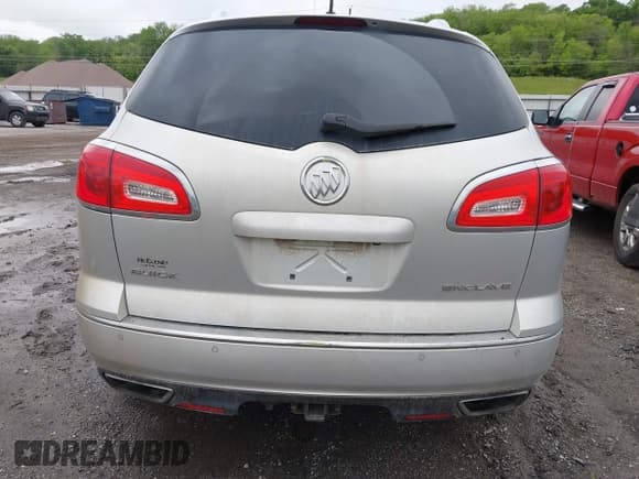 ✅ 2015 Buick Enclave Premium • VIN: 5GAKRCKD4FJ390234 • Lot: 42315494. Wystawiony na IAAI z przebiegiem 137 591 mil. Bezpłatny archiwum sprzedaży aukcyjnych z USA i szczegółowy raport historii pojazdu na DreamBid. Zdjęcie 16.