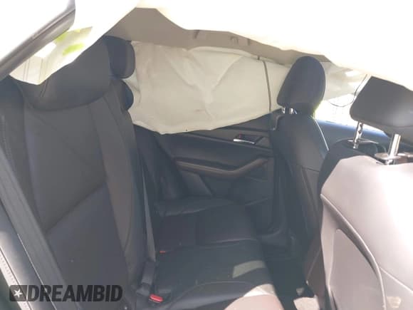 ✅ 2021 Mazda CX-30 Premium • VIN: 3MVDMBDL2MM236267 • Lot: 42400170. Listed on IAAI with Not provided. Free auction sales archive from the USA and detailed vehicle history report at DreamBid. Image 8.