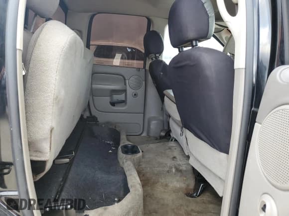 ✅ 2004 Dodge 1500 SLT • VIN: 1D7HA18N14S528992 • Лот: 80030254. Опубликован ранее на Copart с пробегом Не указан. Бесплатный доступ к архиву аукционных продаж из США и подробный отчёт об истории автомобиля на DreamBid. Изображение 10.