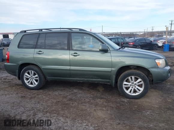 ✅ 2007 Toyota Highlander • VIN: JTEHW21A170043868 • Лот: 41679643. Опубликован ранее на IAAI с пробегом 213 509 миль. Бесплатный доступ к архиву аукционных продаж из США и подробный отчёт об истории автомобиля на DreamBid. Изображение 13.