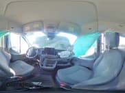 ✅ 2022 Ford Transit Passenger XL • VIN: 1FBAX2CG8NKA05435 • Lot: 86762754. Wystawiony na Copart z przebiegiem 42 707 mil. Bezpłatny archiwum sprzedaży aukcyjnych z USA i szczegółowy raport historii pojazdu na DreamBid. Zdjęcie 13.