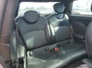 ✅ 2008 MINI Hardtop S • VIN: WMWMF73588TV32457 • Лот: 82646195. Опубликован ранее на Copart с пробегом 107 063 миль. Бесплатный доступ к архиву аукционных продаж из США и подробный отчёт об истории автомобиля на DreamBid. Изображение 10.