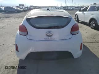 ✅ 2015 Hyundai Veloster RE:FLEX • VIN: KMHTC6AD7FU233573 • Lot: 87770095. Wystawiony na Copart z przebiegiem 111 881 mil. Bezpłatny archiwum sprzedaży aukcyjnych z USA i szczegółowy raport historii pojazdu na DreamBid. Zdjęcie 6.