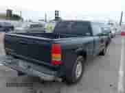✅ 2001 Chevrolet Silverado 1500 LT • VIN: 1GCEC19T91Z130663 • Lot: 42393510. Wystawiony na IAAI z przebiegiem 172 128 mil mil. Skorzystaj z bezpłatnego archiwum sprzedaży aukcyjnych z USA i zobacz szczegółowy raport historii pojazdu na DreamBid. Zdjęcie 4.