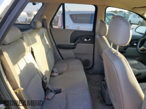 ✅ 2004 Saturn VUE V6 • VIN: 5GZCZ53414S861601 • Лот: 67857835. Опубликован ранее на Copart с пробегом 257 115 миль. Бесплатный доступ к архиву аукционных продаж из США и подробный отчёт об истории автомобиля на DreamBid. Изображение 11.