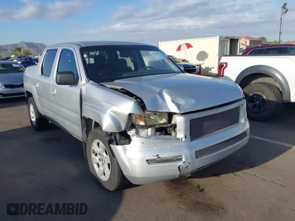 ✅ 2007 Honda Ridgeline RTS • VIN: 2HJYK16467H543402 • Lot: 42068582. Listed on IAAI with 232,067 mi. Free auction sales archive from the USA and detailed vehicle history report at DreamBid. Image 6.