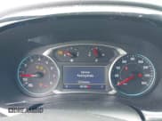 ✅ 2022 Chevrolet Traverse LT • VIN: 1GNEVHKW2NJ134038 • Lot: 42602687. Wystawiony na IAAI z przebiegiem 84 750 mil. Bezpłatny archiwum sprzedaży aukcyjnych z USA i szczegółowy raport historii pojazdu na DreamBid. Zdjęcie 7.