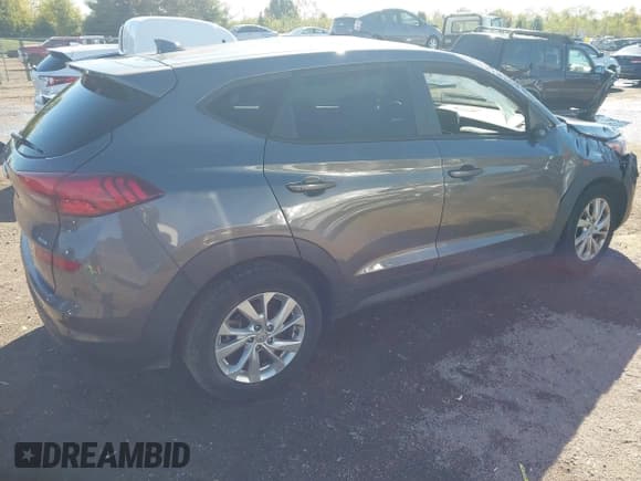 ✅ 2020 Hyundai Tucson SE • VIN: KM8J2CA47LU266254 • Лот: 43498385. Опубликован ранее на IAAI с пробегом 100 128 миль. Бесплатный доступ к архиву аукционных продаж из США и подробный отчёт об истории автомобиля на DreamBid. Изображение 4.