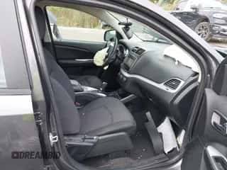 2015 Dodge Journey American Value с VIN 3C4PDCAB8FT737611, выставлен на аукционе IAAI как лот 43392605 с пробегом 120 153 миль миль и . История ставок и продаж доступна на DreamBid. Изображение 5.