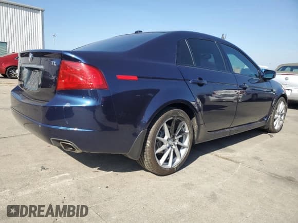 ✅ 2004 Acura TL • VIN: 19UUA66244A030324 • Lot: 82670185. Wystawiony na Copart z przebiegiem 195 028 mil. Bezpłatny archiwum sprzedaży aukcyjnych z USA i szczegółowy raport historii pojazdu na DreamBid. Zdjęcie 3.