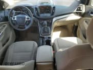 ✅ 2014 Ford Escape SE • VIN: 1FMCU0GX9EUA22417 • Lot: 71364575. Wystawiony na Copart z przebiegiem 133 757 mil. Bezpłatny archiwum sprzedaży aukcyjnych z USA i szczegółowy raport historii pojazdu na DreamBid. Zdjęcie 8.