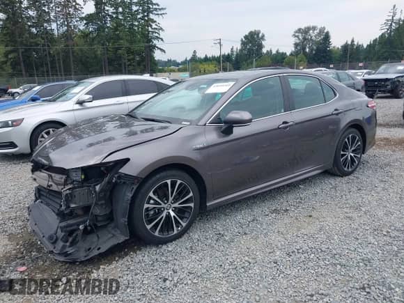 2020 Toyota Camry Hybrid SE с VIN 4T1J31AK2LU541514, выставлен на аукционе IAAI как лот 43090509 с пробегом 92 438 миль миль и . История ставок и продаж доступна на DreamBid. Изображение 18.