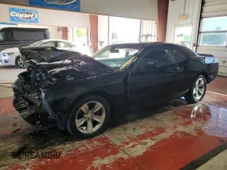 ✅ 2018 Dodge Challenger SXT • VIN: 2C3CDZAG0JH236229 • Лот: 84886725. Опубликован ранее на Copart с пробегом 73 576 миль. Бесплатный доступ к архиву аукционных продаж из США и подробный отчёт об истории автомобиля на DreamBid. Изображение 1.