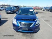 ✅ 2019 Nissan Versa S Plus • VIN: 3N1CN7AP7KL881243 • Lot: 42801930. Wystawiony na IAAI z przebiegiem 80 674 mil. Bezpłatny archiwum sprzedaży aukcyjnych z USA i szczegółowy raport historii pojazdu na DreamBid. Zdjęcie 12.