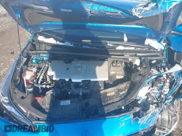 ✅ 2021 Toyota Prius LE • VIN: JTDL9MFU3M3030487 • Lot: 43849482. Listed on IAAI with 33,543 mi. Free auction sales archive from the USA and detailed vehicle history report at DreamBid. Image 10.