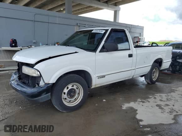 1999 Chevrolet S-10 с VIN 1GCCS14X8XK221039, выставлен на аукционе Copart как лот 69882634 с пробегом Не указан миль и Списание • Salvage title. История ставок и продаж доступна на DreamBid. Изображение 1.