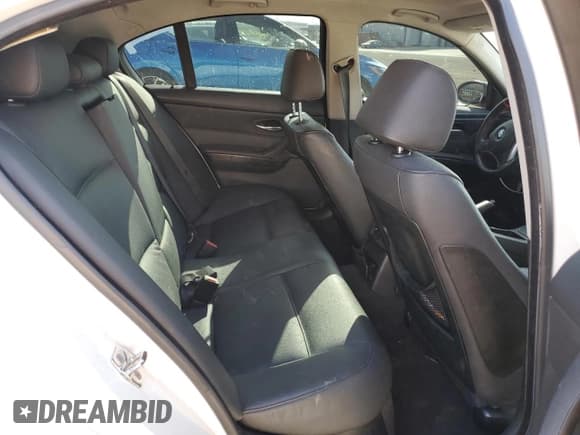 ✅ 2007 BMW 3 Series 335i • VIN: WBAVB73527VH21952 • Лот: 84238655. Опубликован ранее на Copart с пробегом 159 707 миль. Бесплатный доступ к архиву аукционных продаж из США и подробный отчёт об истории автомобиля на DreamBid. Изображение 10.