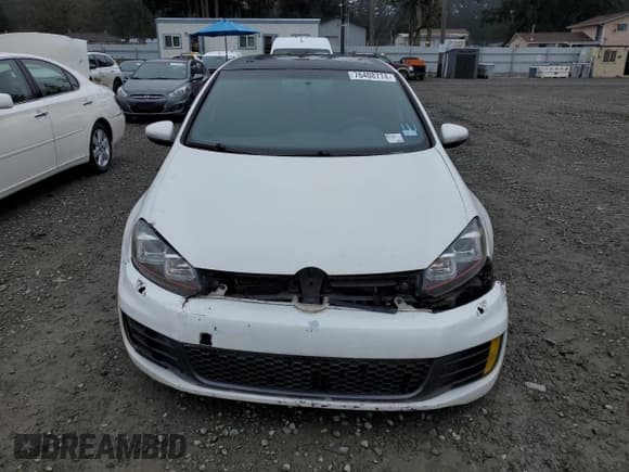 ✅ 2012 Volkswagen Golf GTI w/Sunroof & Navi • VIN: WVWHV7AJXCW345266 • Lot: 76408774. Wystawiony na Copart z przebiegiem 120 827 mil. Bezpłatny archiwum sprzedaży aukcyjnych z USA i szczegółowy raport historii pojazdu na DreamBid. Zdjęcie 5.